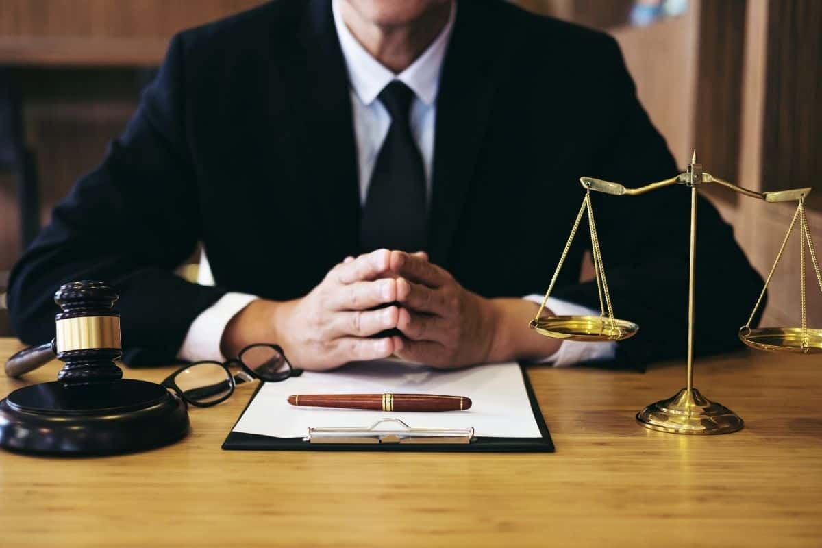 3 Tips for Choosing the Right Criminal Defense Attorney
