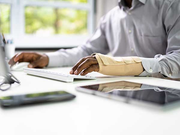 What Kinds of Benefits are Available for Workers’ Compensation in Missouri?