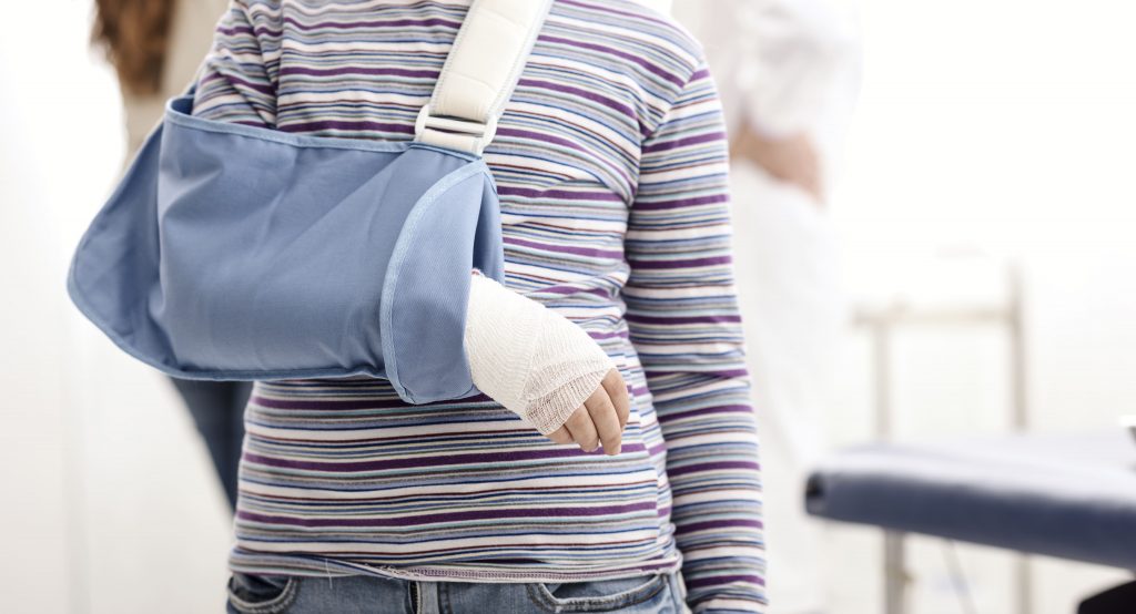 injury, arm in sling, after rideshare accident